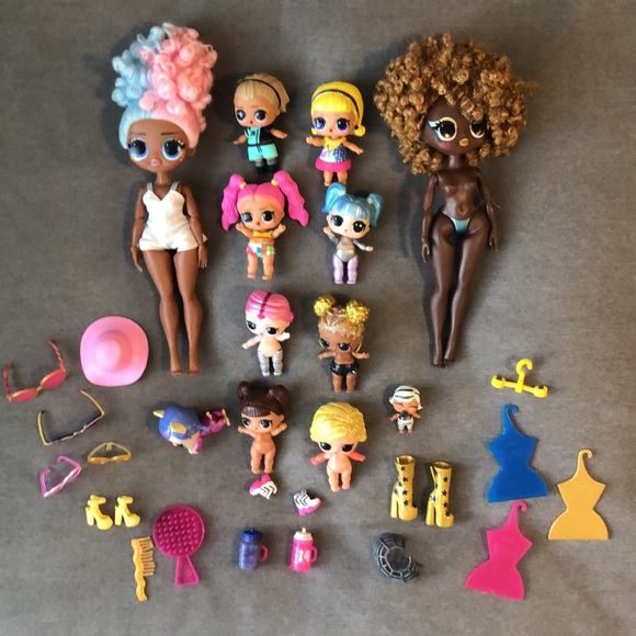 LOL OMG Surprise (Lot Of 32) Dolls & Accessories - Picture 9 of 12